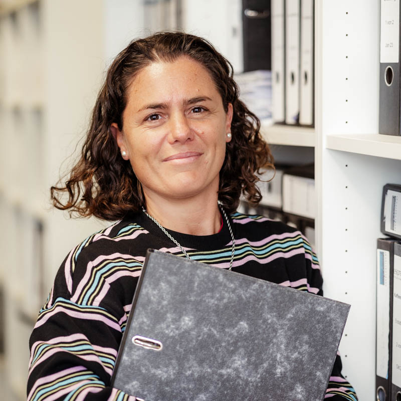 Alejandra, Buchhaltung bei Espresso International